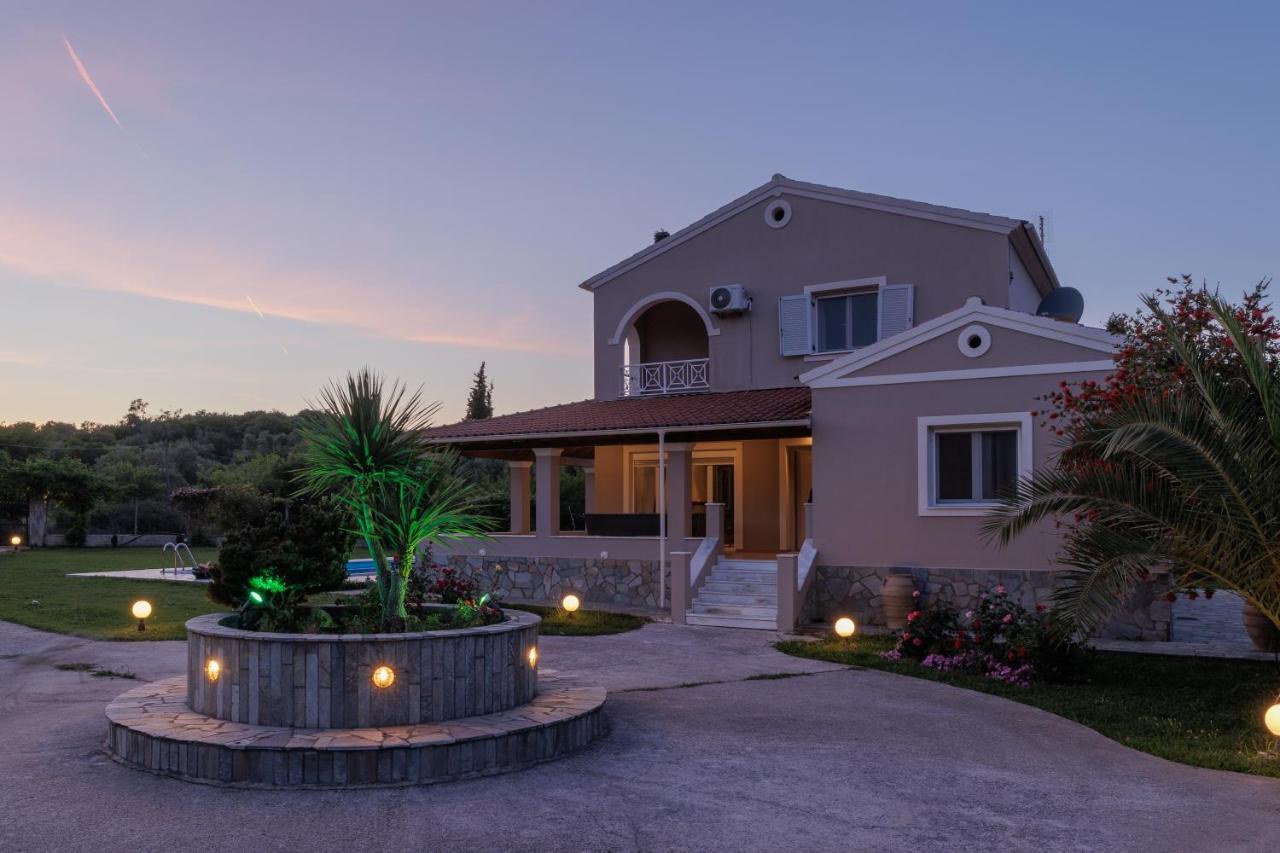 Country - 2floor Family Villa