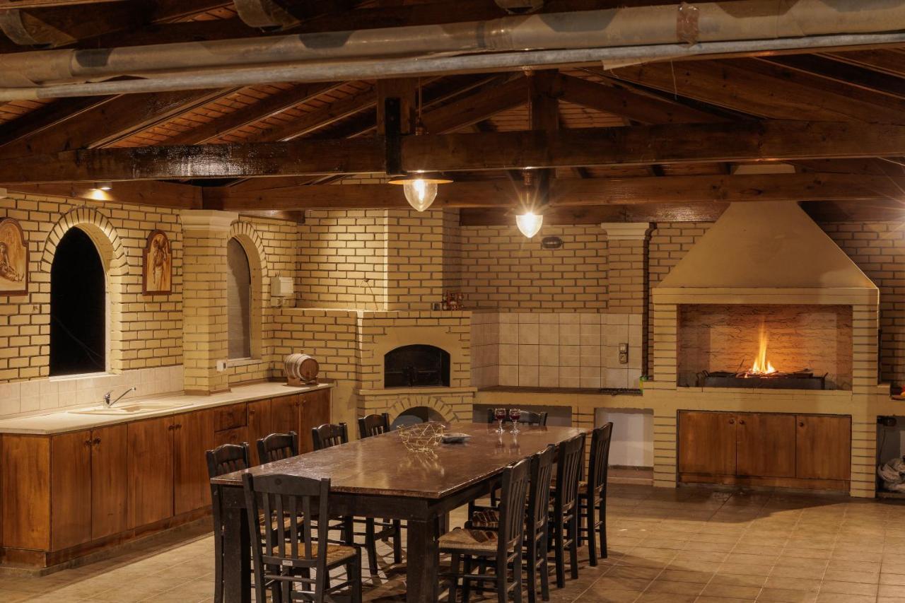 Country - 2floor Family Villa Kouramaditika